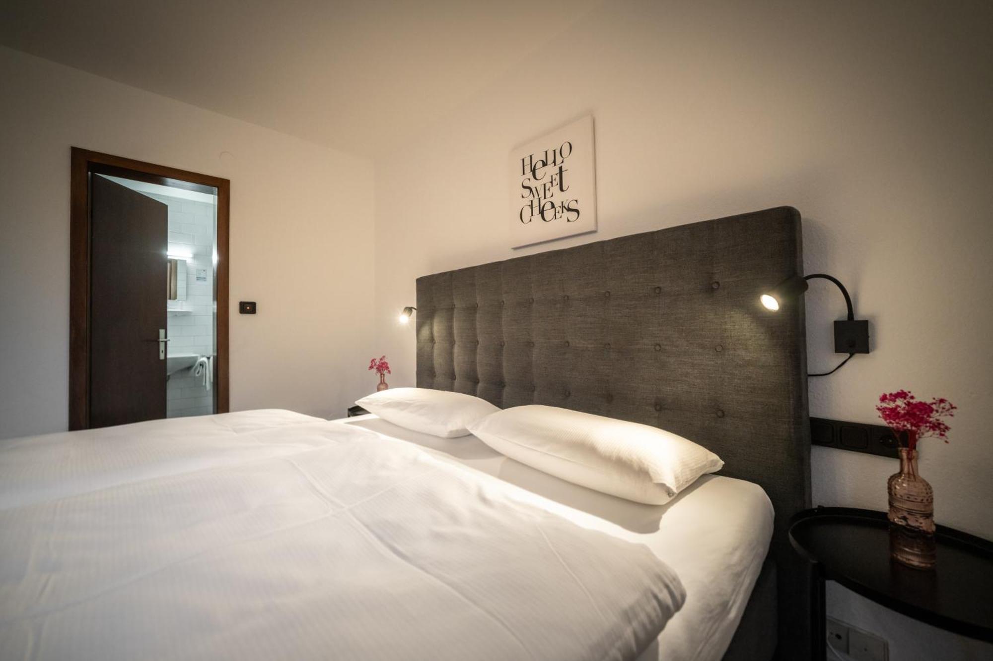 Engel 16 (Adults Only) Hotel กูทอัค ภายนอก รูปภาพ